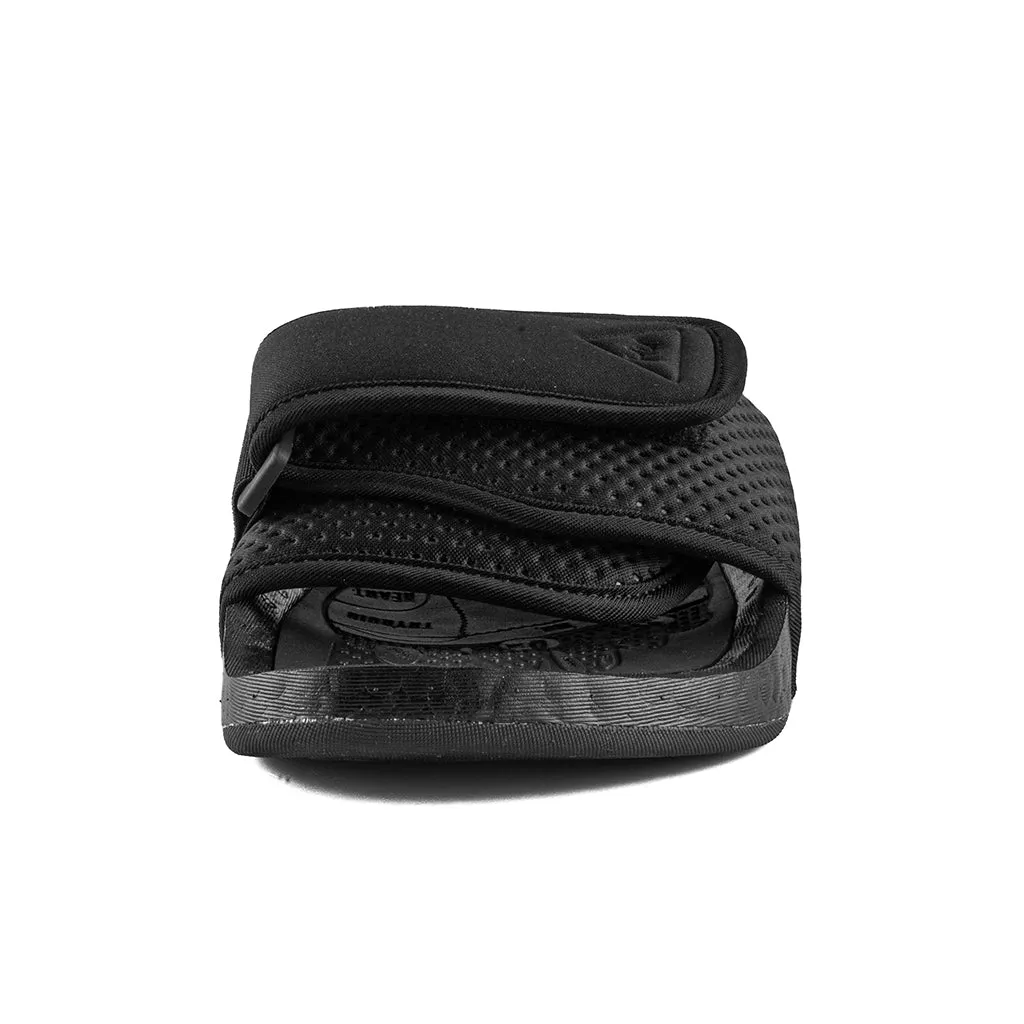 adidas Originals - Chancletas HU (Core Black/Core Black/Core Black)