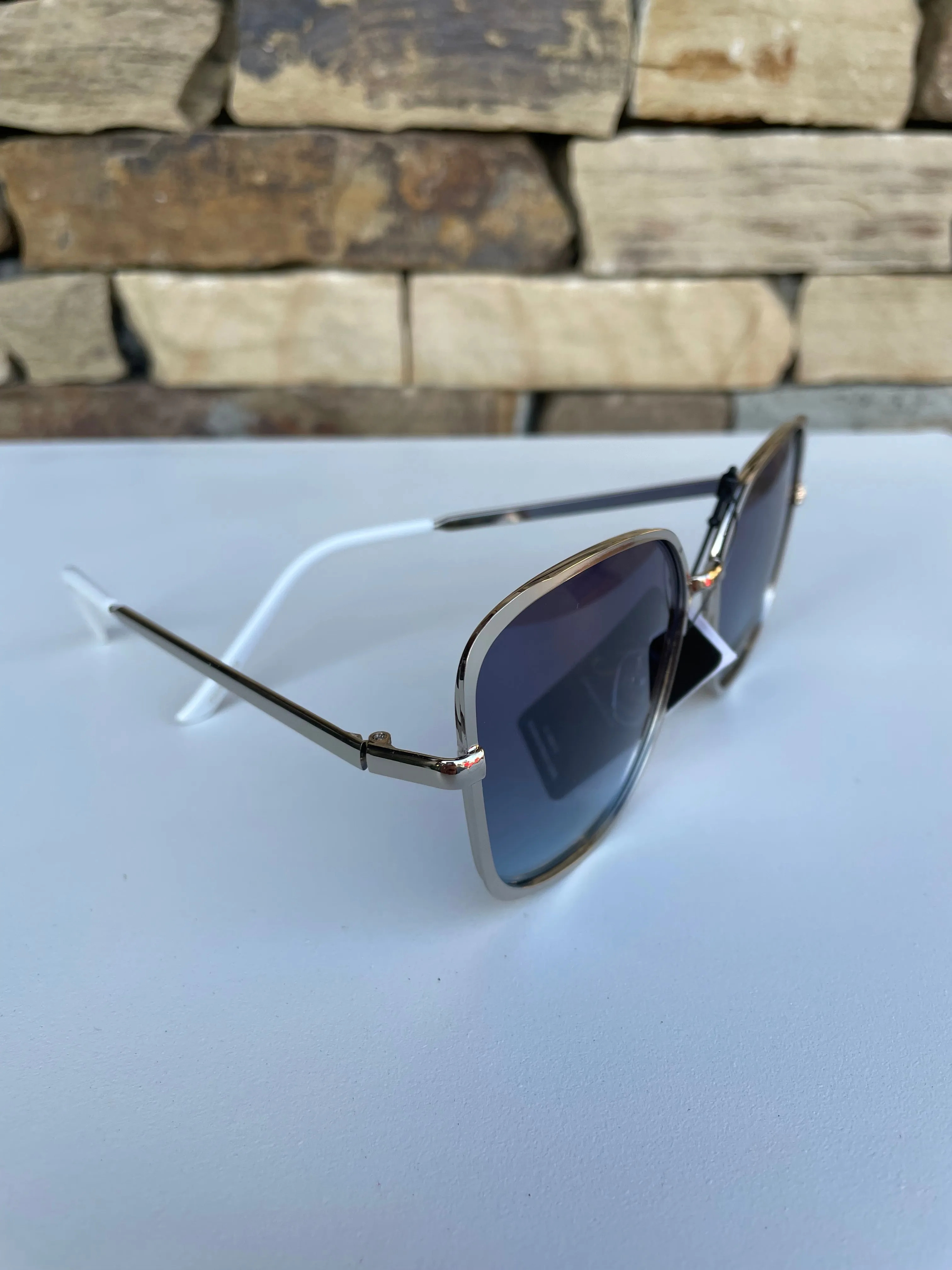 Giselle Silver Metal & White Frame Suglasses
