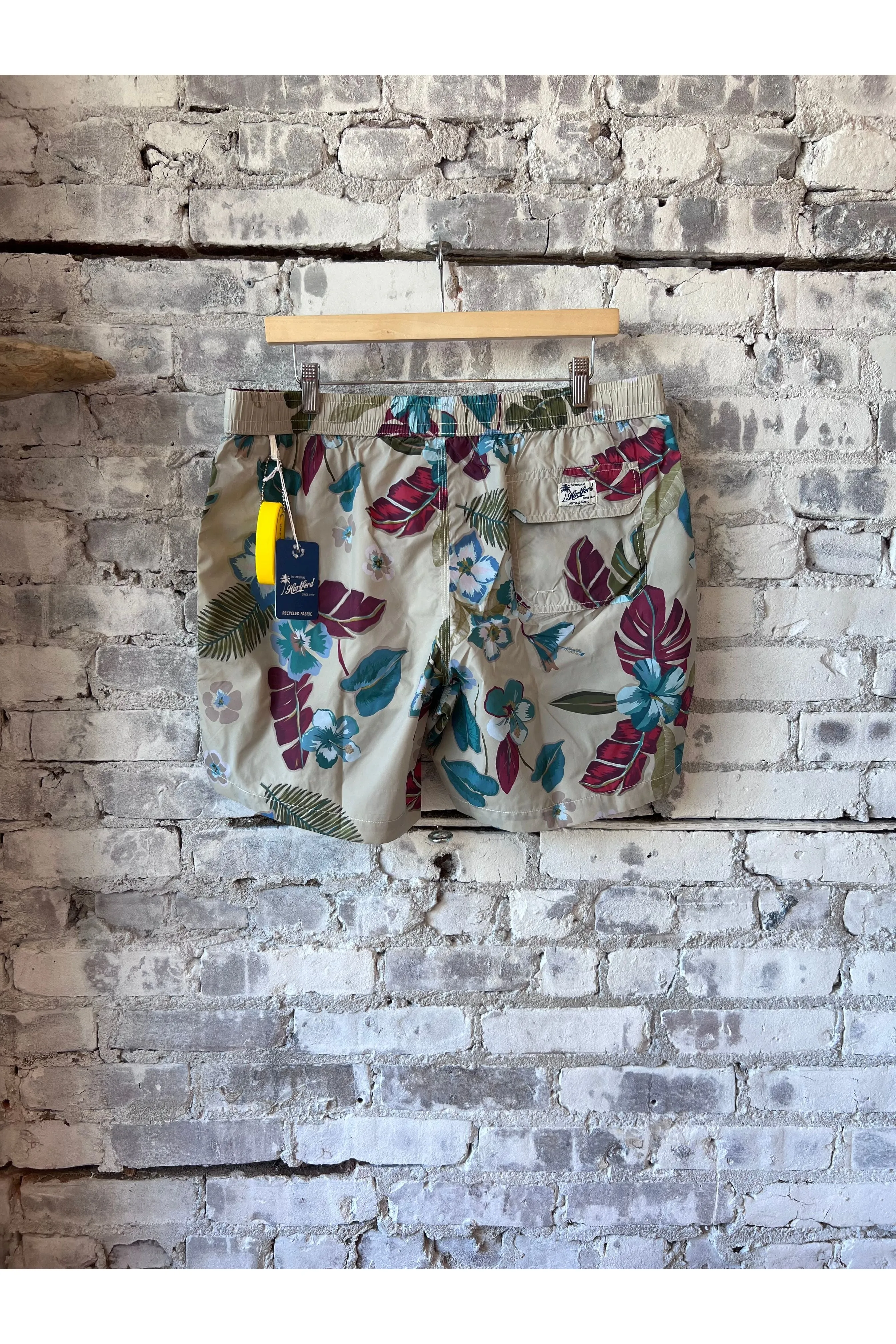 Hibiscus Printed Recycle Nylon Swim Trunks - Sand