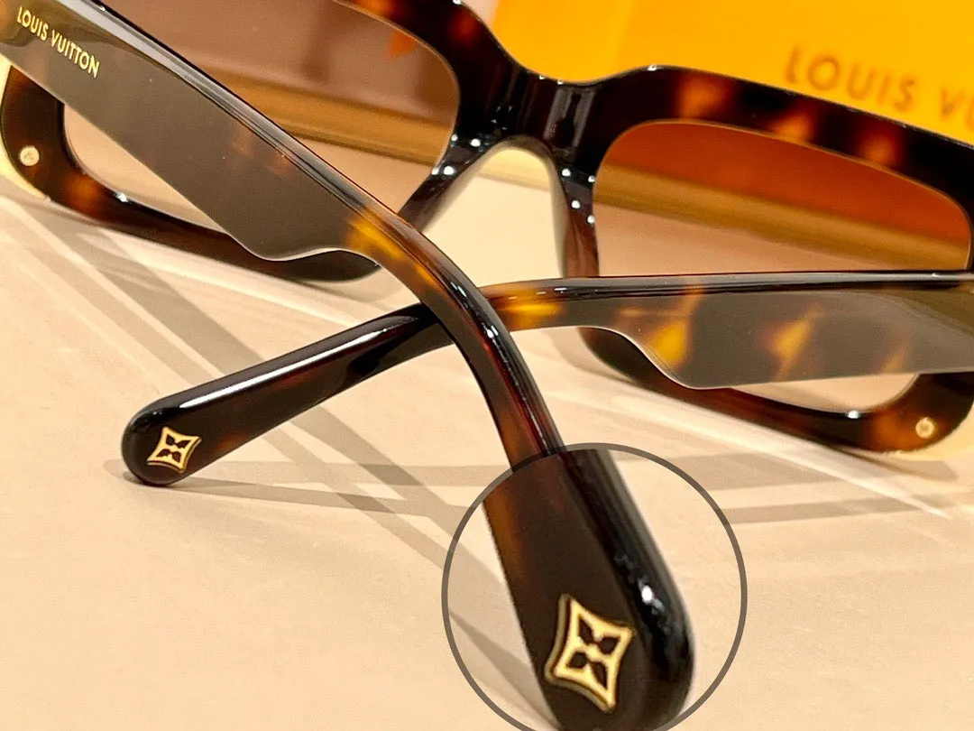 JW607 LB Moon Square Sunglasses / 53x17x145cm
