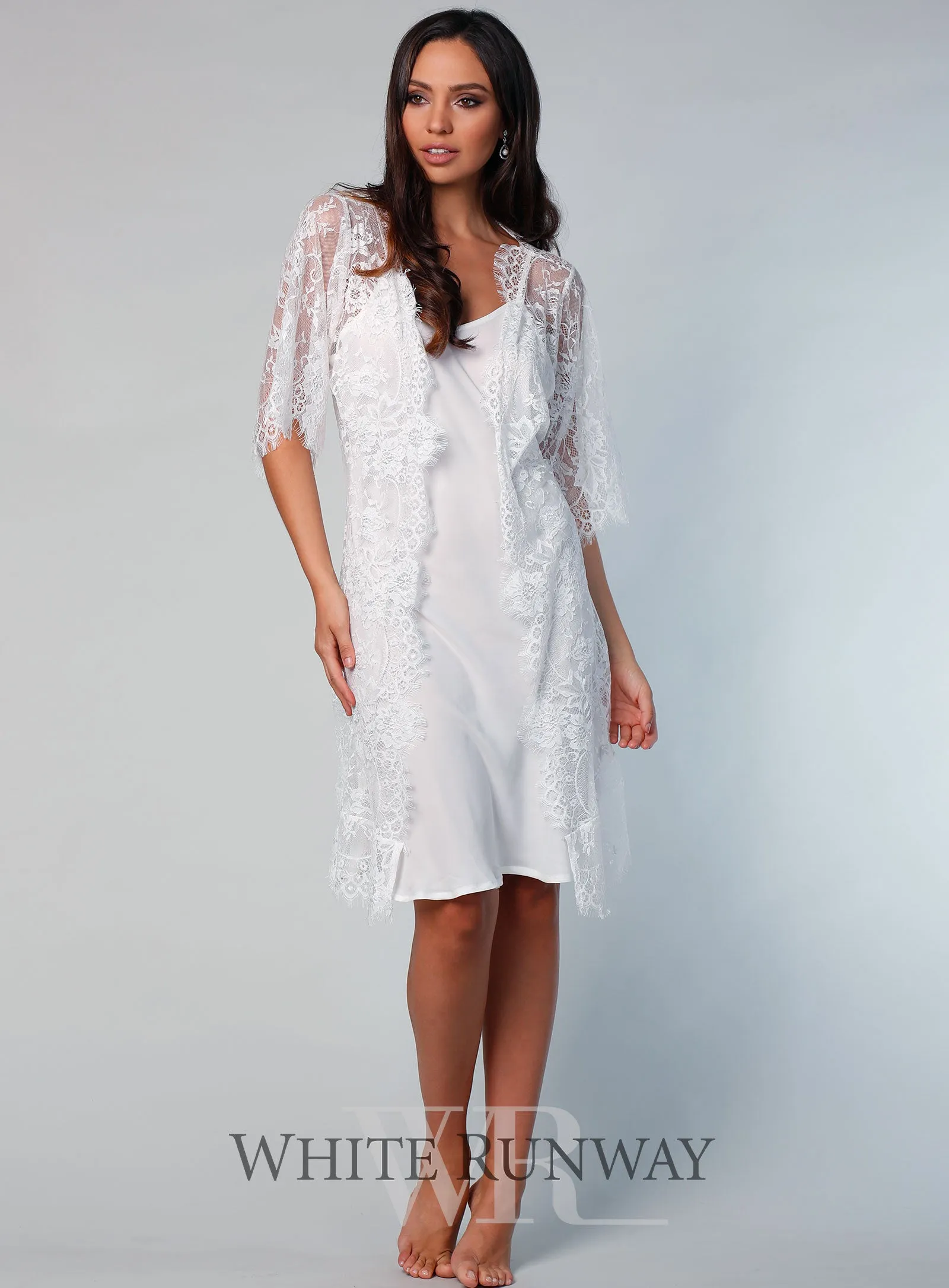 Lyon Short Lace Robe