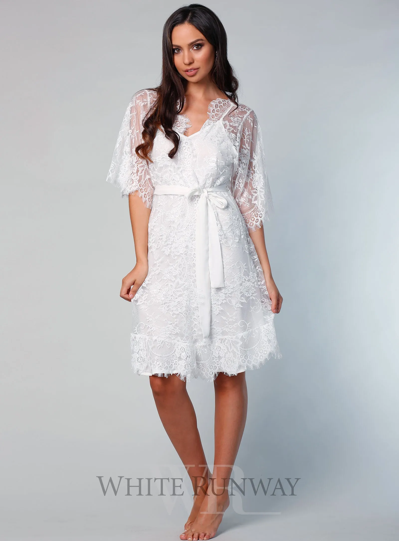 Lyon Short Lace Robe