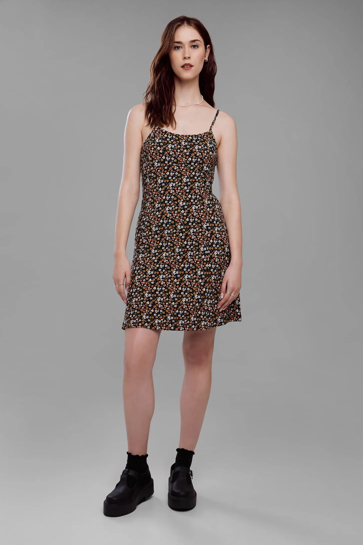 Robe courte à bretelles fines imprimé fleurs - Femme