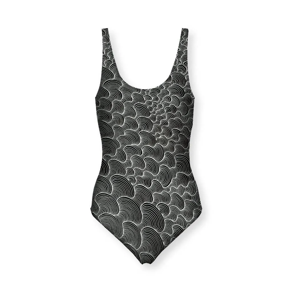 SCRIBBLEWAVE - Black & White Women's One Piece Swimsuit