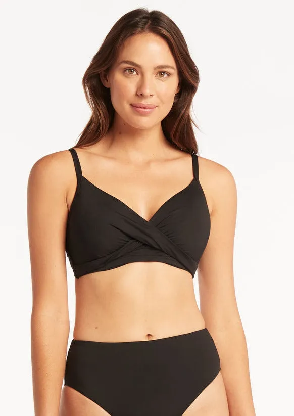 Sea Level Essentials Underwire Twist Front DD/E Bikini Top