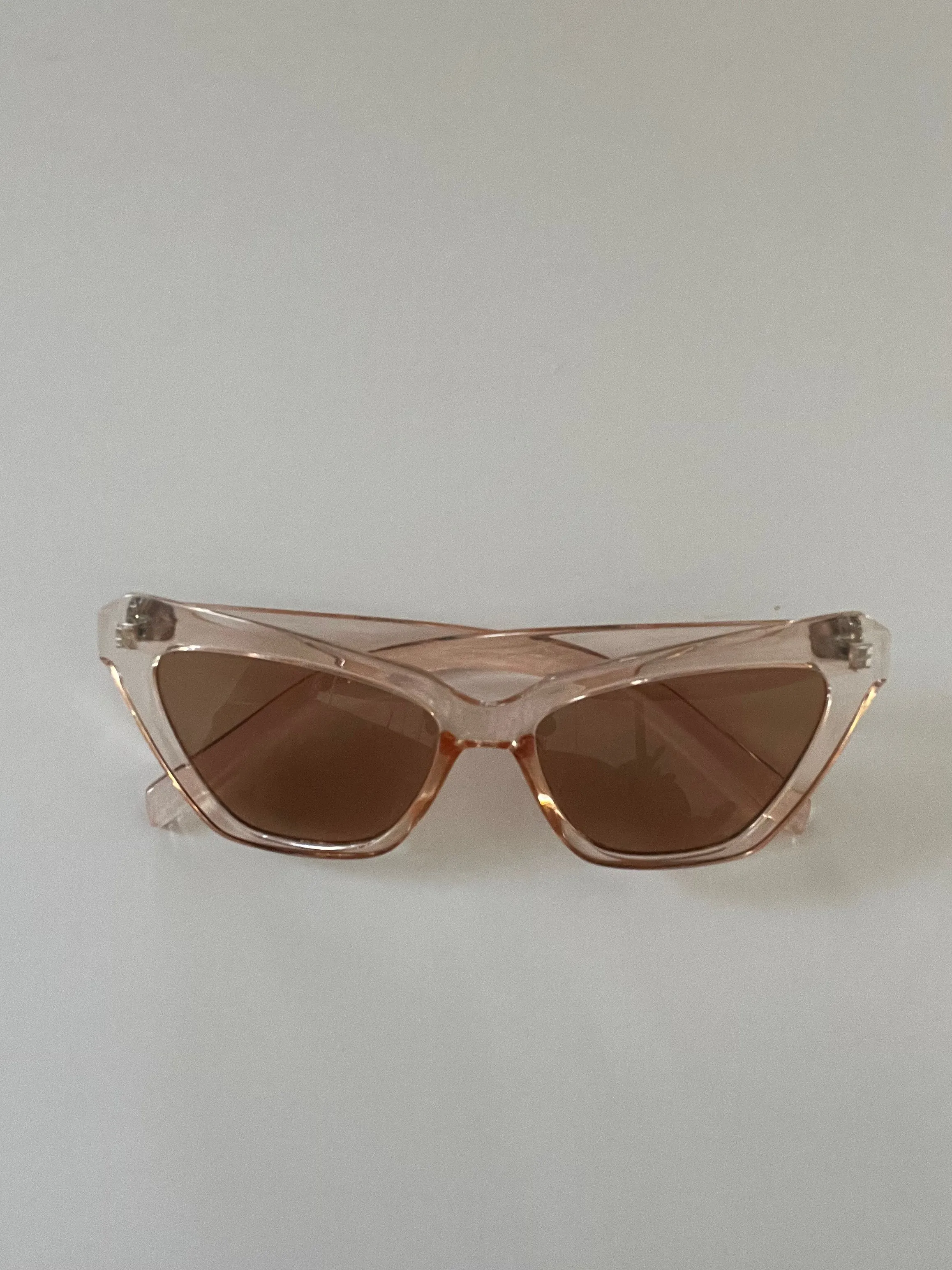 So Chic Sunglasses (Available in 3 colors)