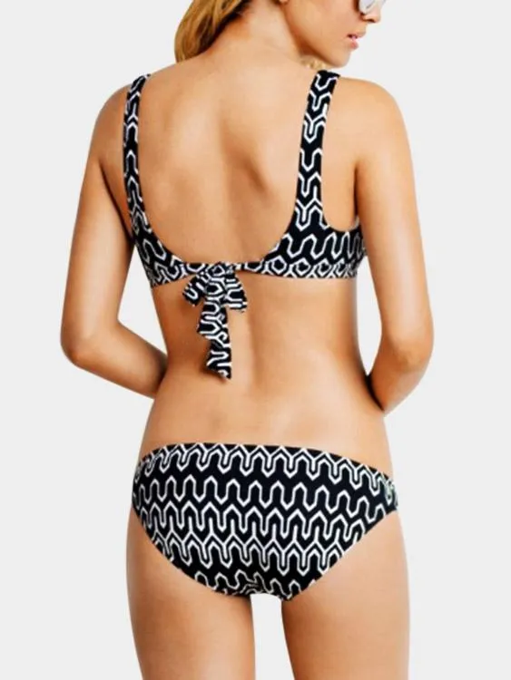 Wholesale Black V-Neck Sleeveless Geometrical Printed Lace-Up Bikinis